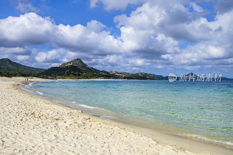 意大利撒丁岛东南部Costa Rei的Spiaggia delle Ginestre